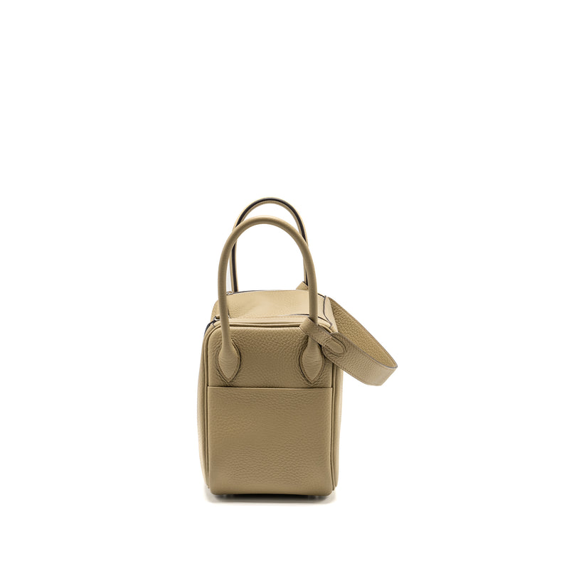 Hermes Lindy 26 Clemence Beige Marfa SHW Stamp W
