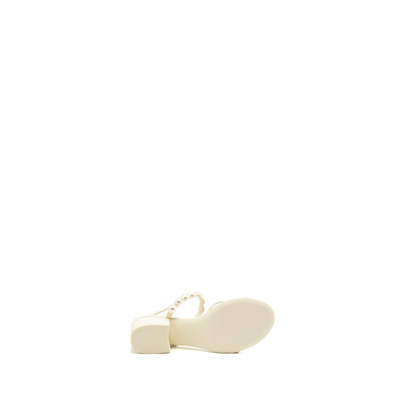 Chanel Size 38.5 Pearl Sandal Leather White SHW