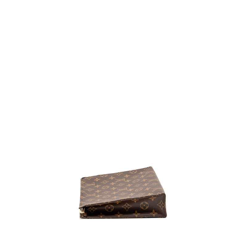 Louis Vuitton Toiletry Pochette 26 Monogram Canvas GHW