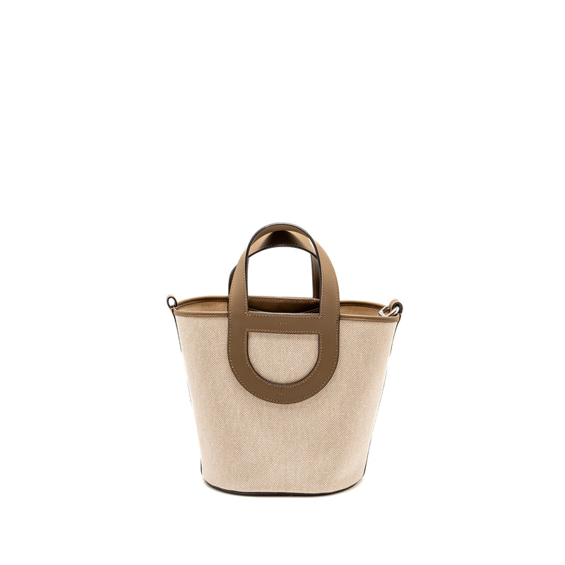 Hermes In-The-Loop 18 Bag Canvas / Swift Ecru-Beige/ Beige De Weimar SHW Stamp W