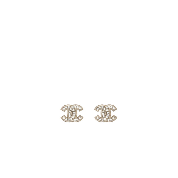 Chanel classic CC logo earring silver tone with crystal