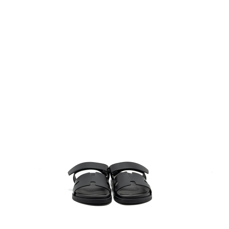 Hermes size 42 men’s chypre sandals black