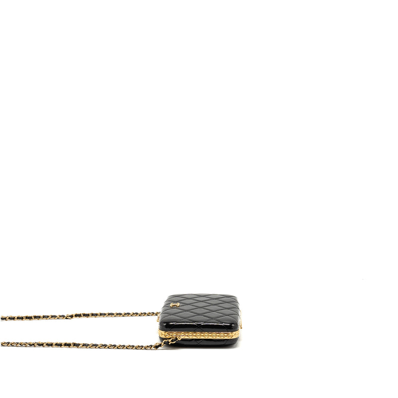 Chanel 21A CC Box with Chain Patent Black GHW