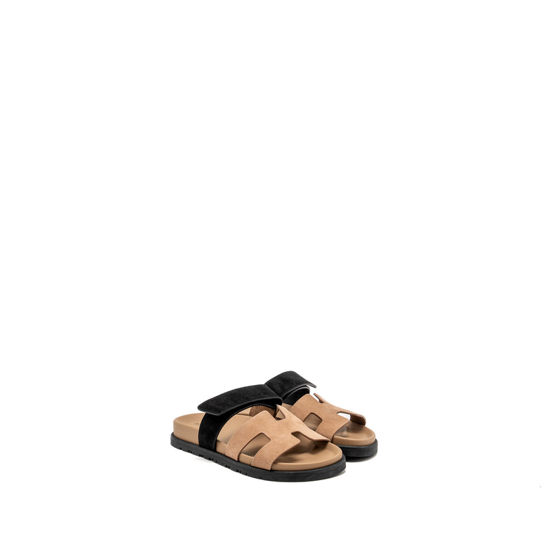 Hermes Size 34 Chypre Sandals Chèvre Suede Rose Perle / Noir