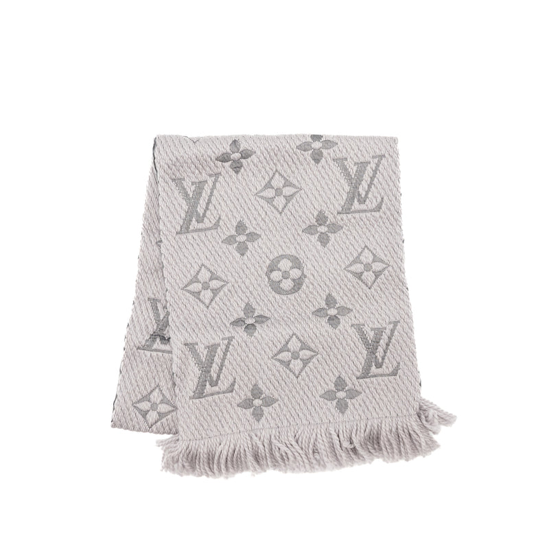 Louis Vuitton Muffler Scarf monogram wool / silk grey