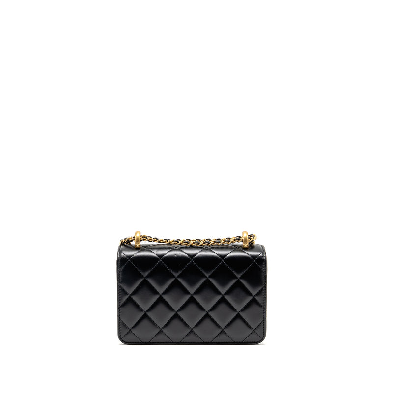 Chanel gold crush flap bag calfskin black GHW (microchip)