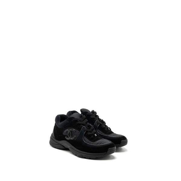 Chanel size 37.5 trainers/ sneakers nylon / suede leather black