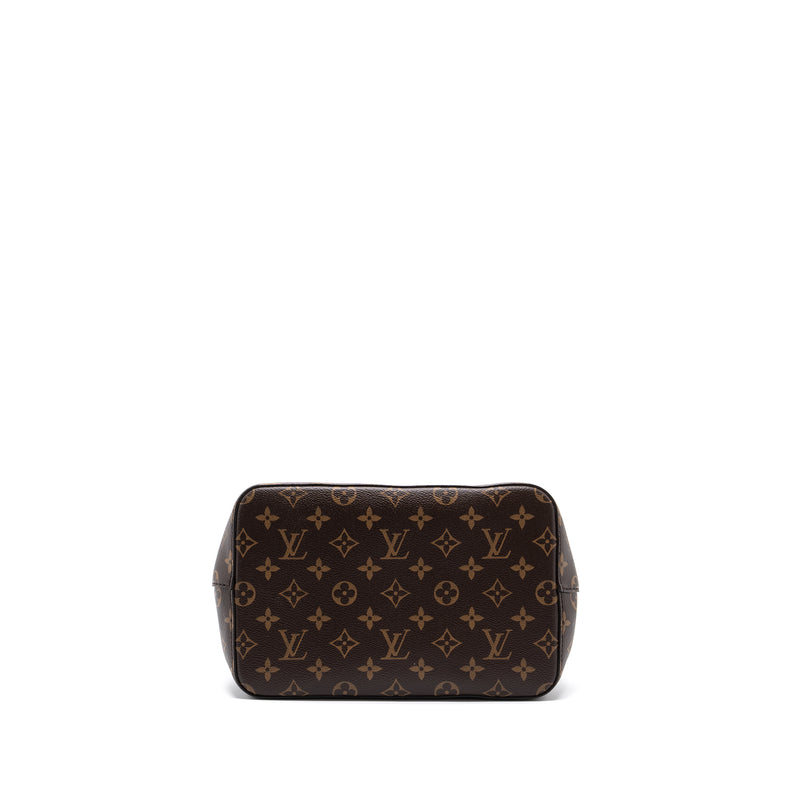 Louis Vuitton Monogram Canvas Toiletry Pouch. Microchip. Made in