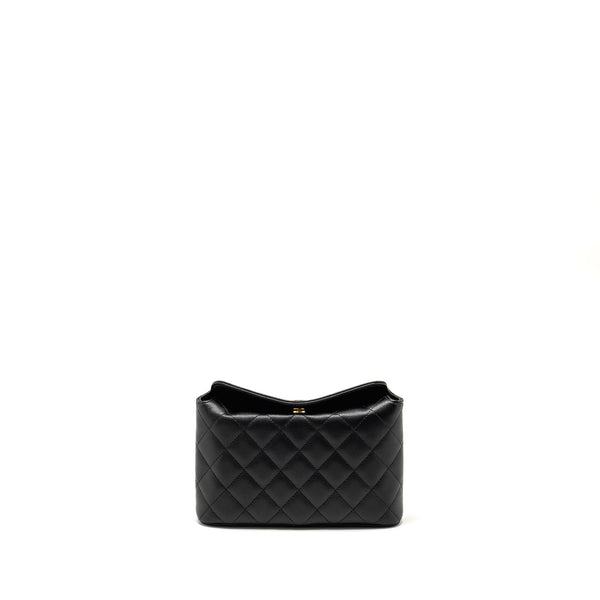 Chanel fold flap vanity clutch with chain caviar black GHW (microchip)