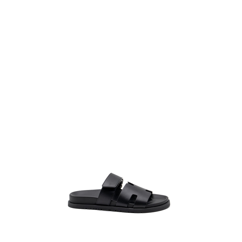 Hermes size 39 chypre sandal black
