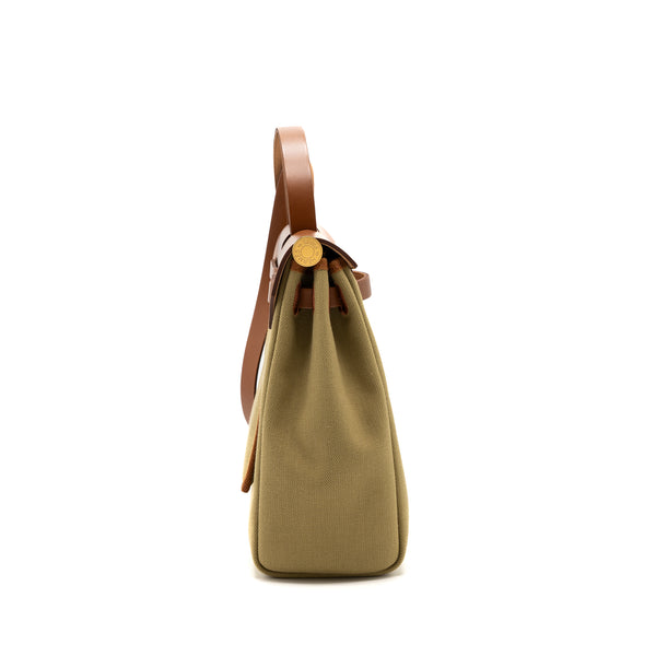Hermes Herbag 31 Zip Bag Retourne Canvas/Vache Hunter Poussiere/Fauve GHW Stamp Y
