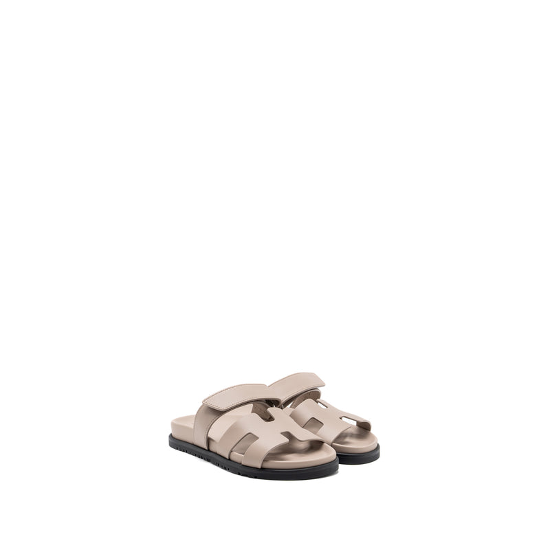 Hermes size 35 chypre sandals beige mastic