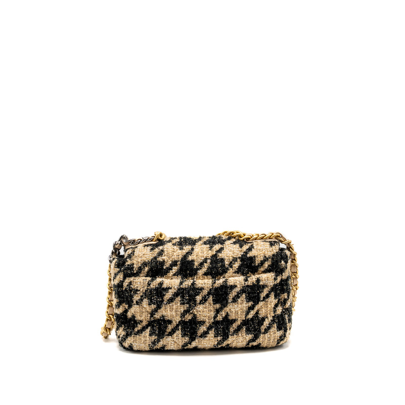 Chanel Small 19 Bag Tweed Beige / Black Multicolour Hardware