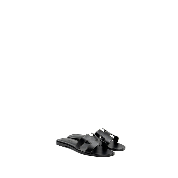 Hermes size 38 oran sandal box calfskin black