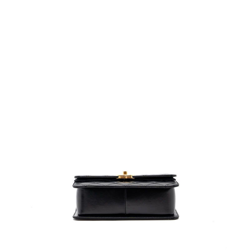 Chanel 24C gold crush flap bag calfskin black GHW (microchip)