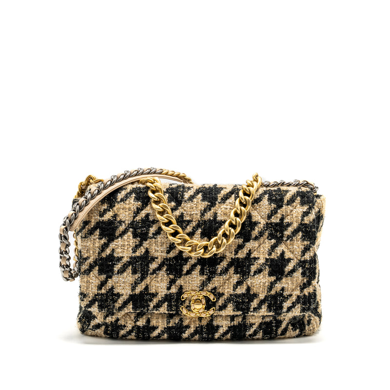 Chanel Maxi 19 Bag Tweed Beige/Black Multicolour Hardware