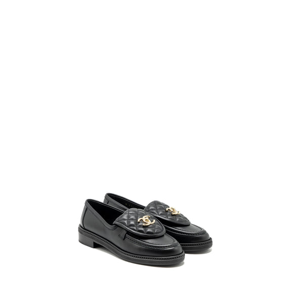 Chanel size 38 Quilted CC logo loafer black LGHW