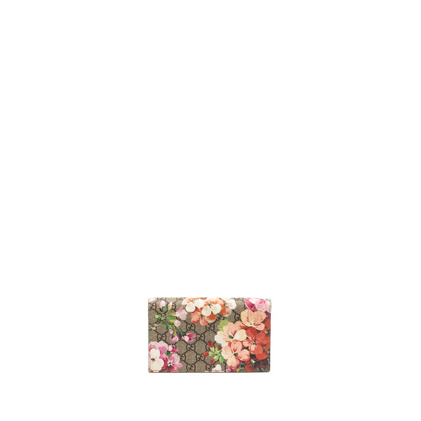 Gucci mini Clutch with chain flower printed GG supreme canvas SHW