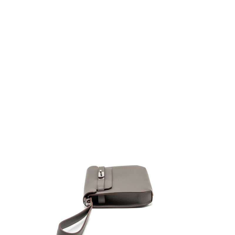 HERMES Pochette Kelly Depeches 25 Evercolor 8F Gris Etain SHW Stamp Z