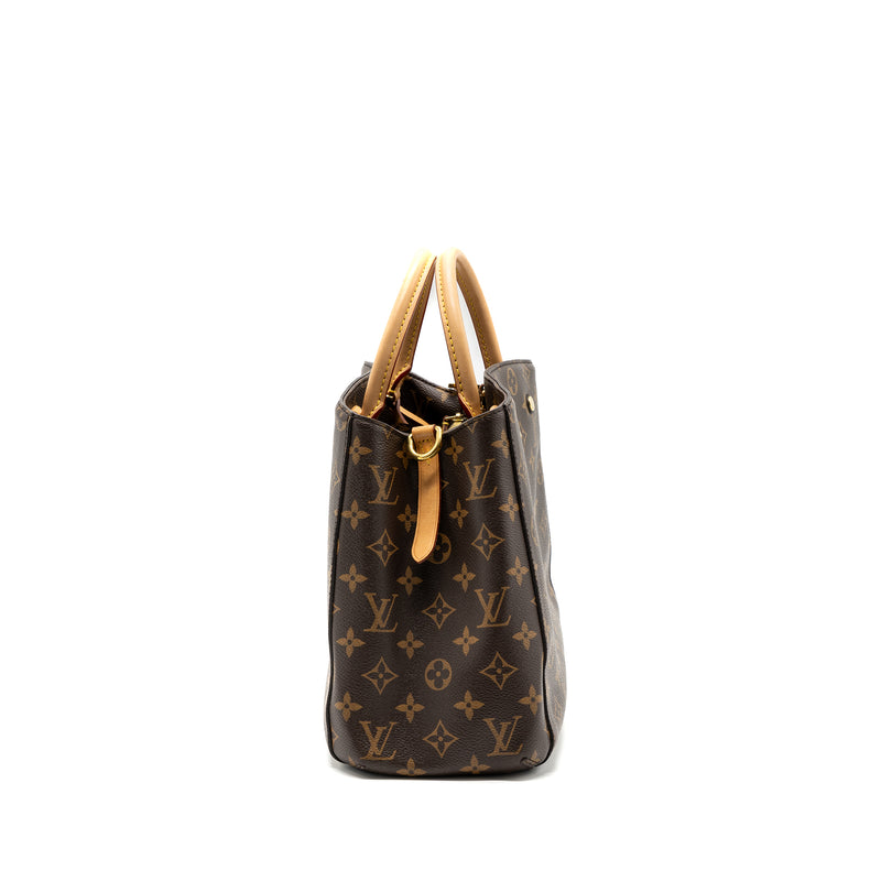 Louis Vuitton Montaigne MM Monogram Canvas GHW