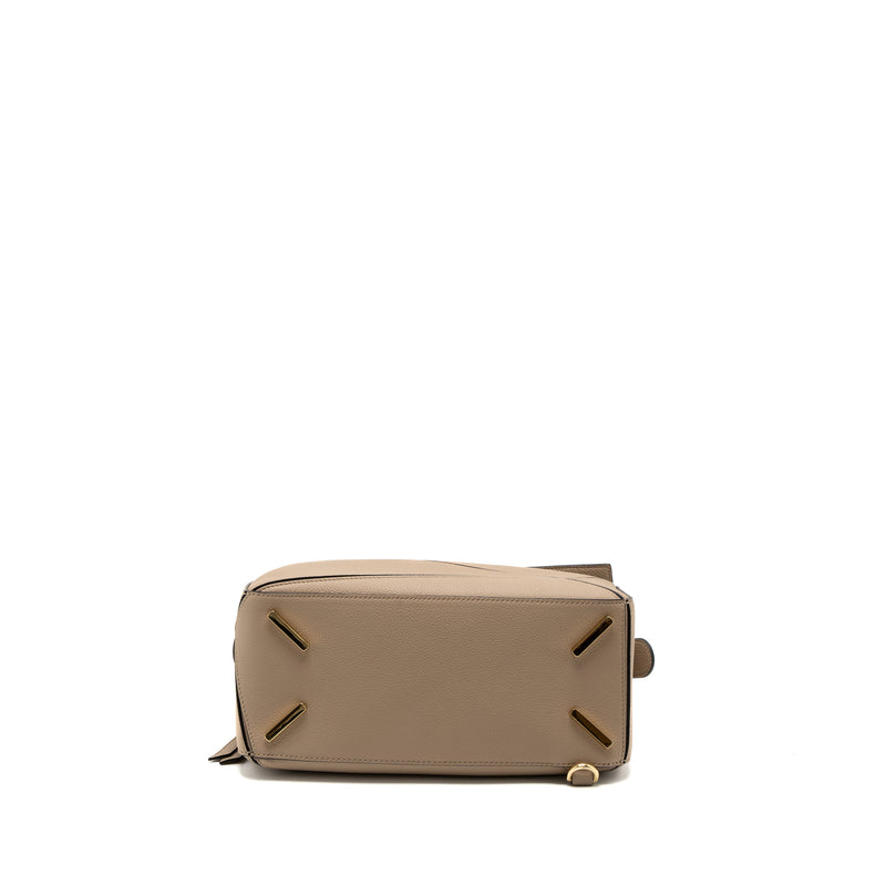 Loewe Medium Puzzle Bag Soft Grained Calfskin Sand GHW