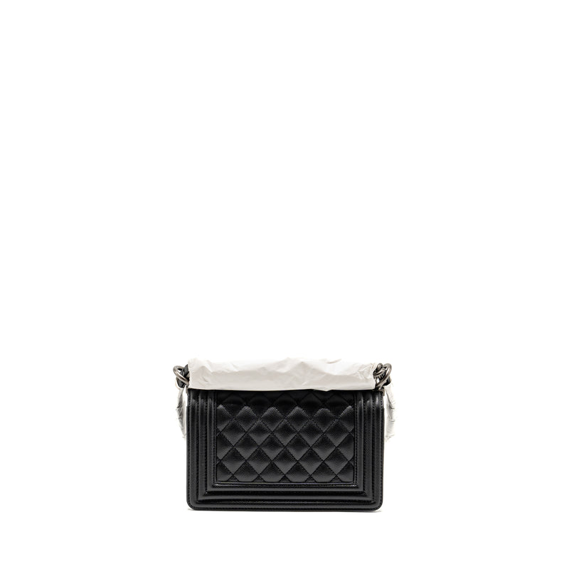 Chanel Small Boy Bag Caviar BLACK Ruthenium SHW (Microchip)