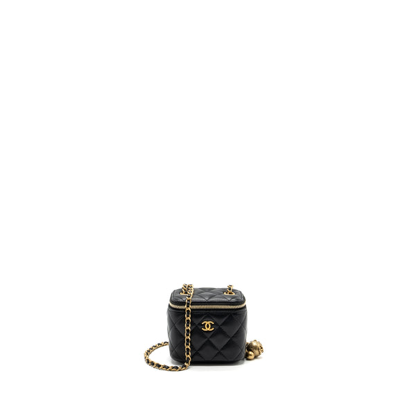Chanel Pearl Crush mini vanity with chain lambskin black with GHW