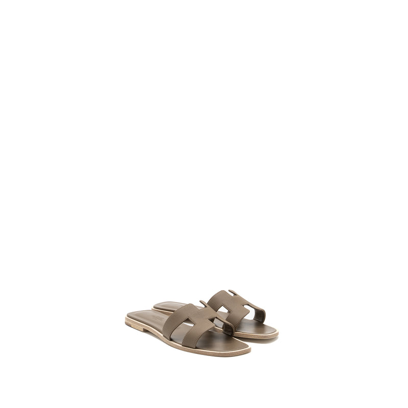 Hermes Size 38 Oran Sandal Epsom Etoupe