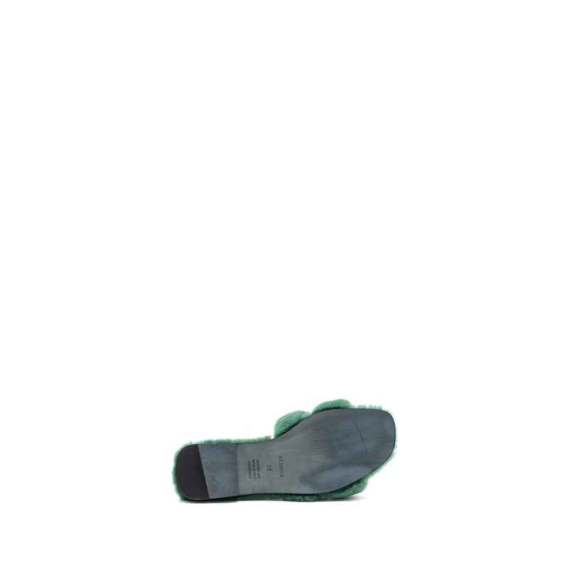 Hermes size 39 Oran sandal shearling vert anglais