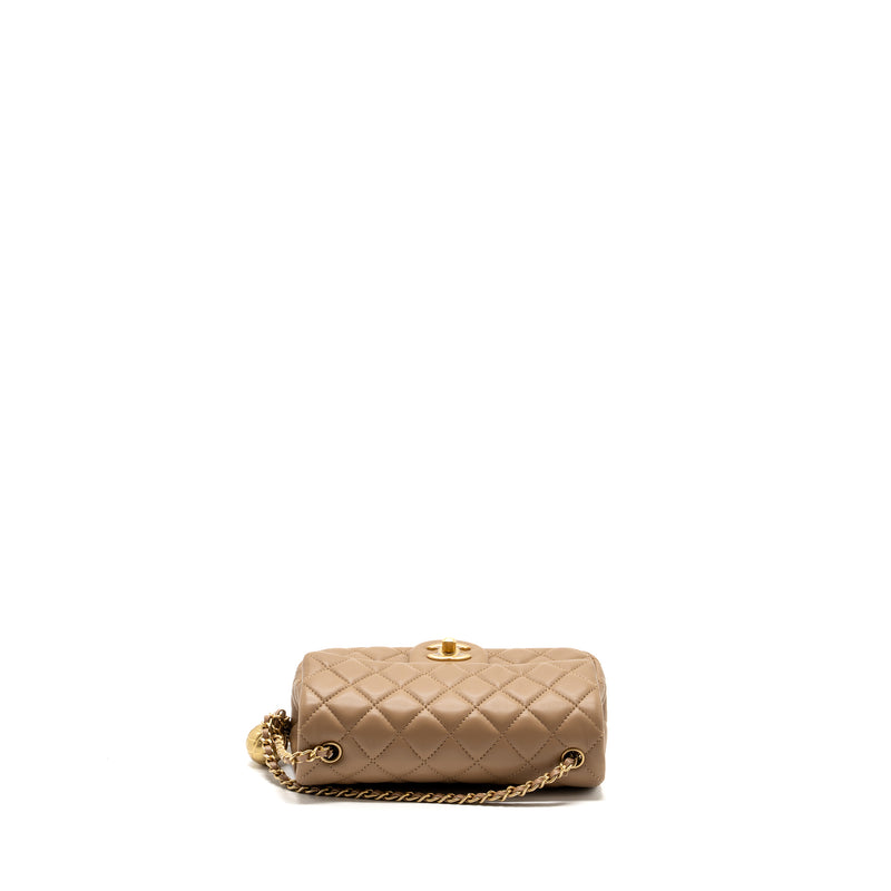 Chanel 22B pearl crush mini rectangular flap bag lambskin dark Beige GHW (Microchip)