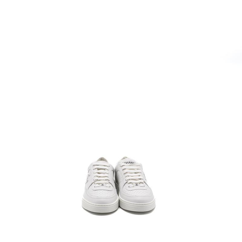 Chanel size 36 CC logo sneakers white
