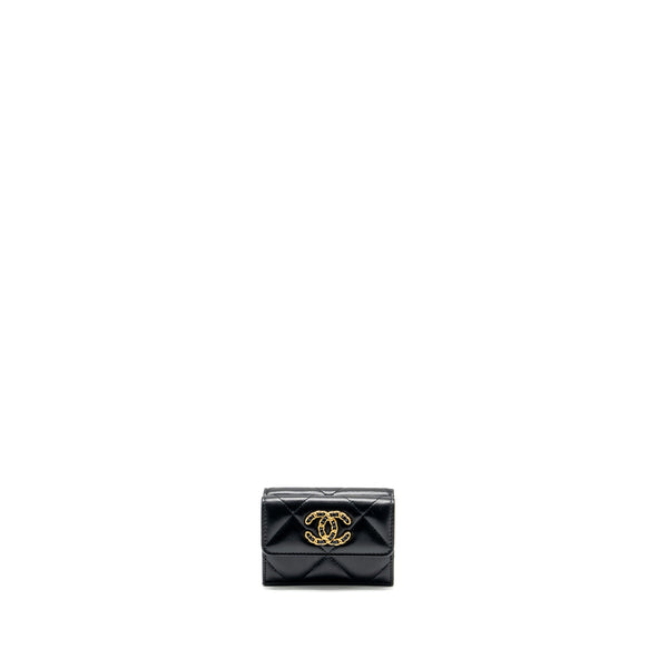 Chanel 19 compact wallet lambskin black GHW (microchip)