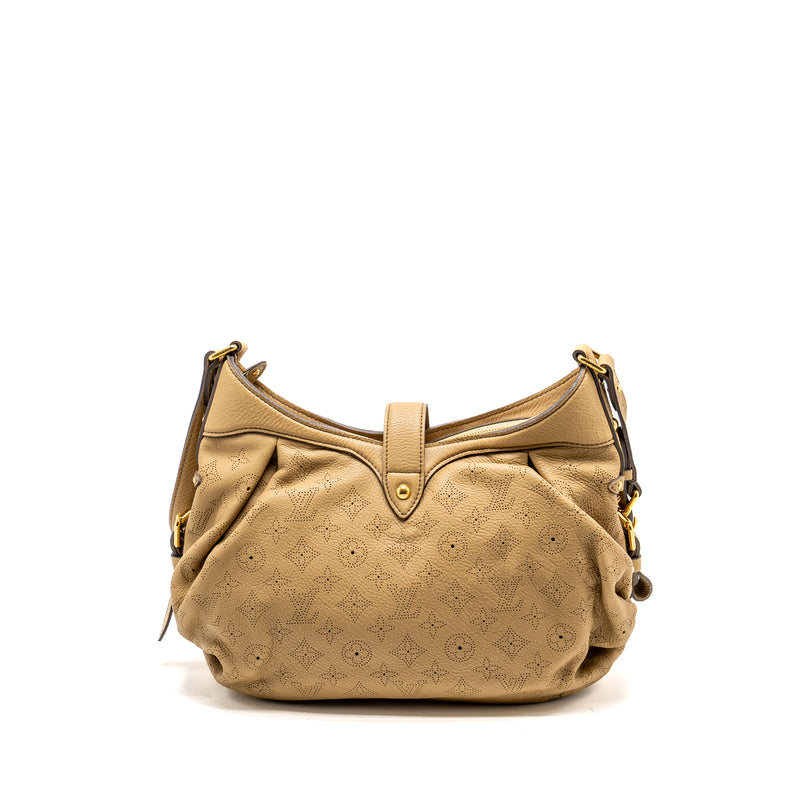 Louis Vuitton Mahina Hobo Bag Calfskin Beige GHW