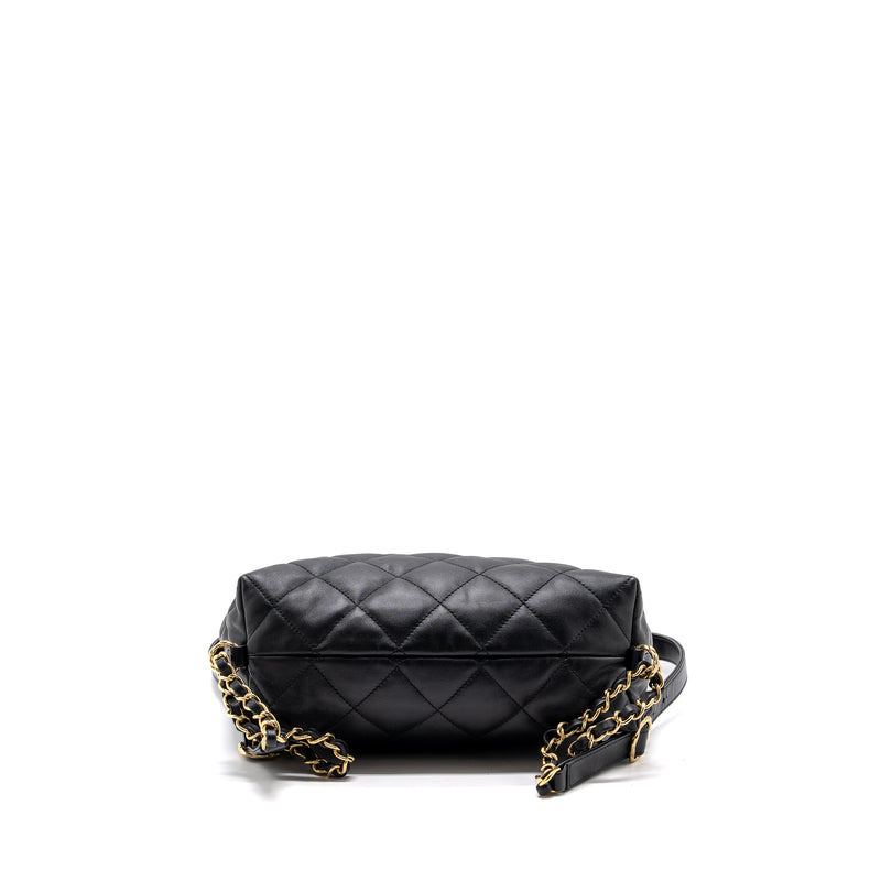 Chanel 22B hobo bag lambskin black GHW (microchip)