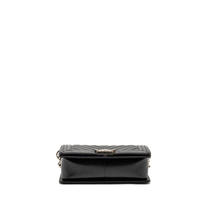 Chanel Chevron Medium Boy Bag caviar black SHW