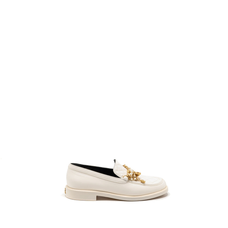 Chanel size 39 Leather chain/pearl cc logo loafer lambskin white GHW