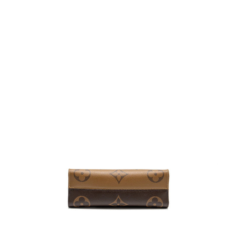 Louis Vuitton Onthego east west monogram reverse GHW