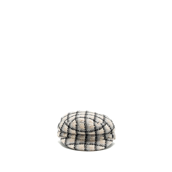 Chanel Size M Cap tweed/ cotton Multicolour