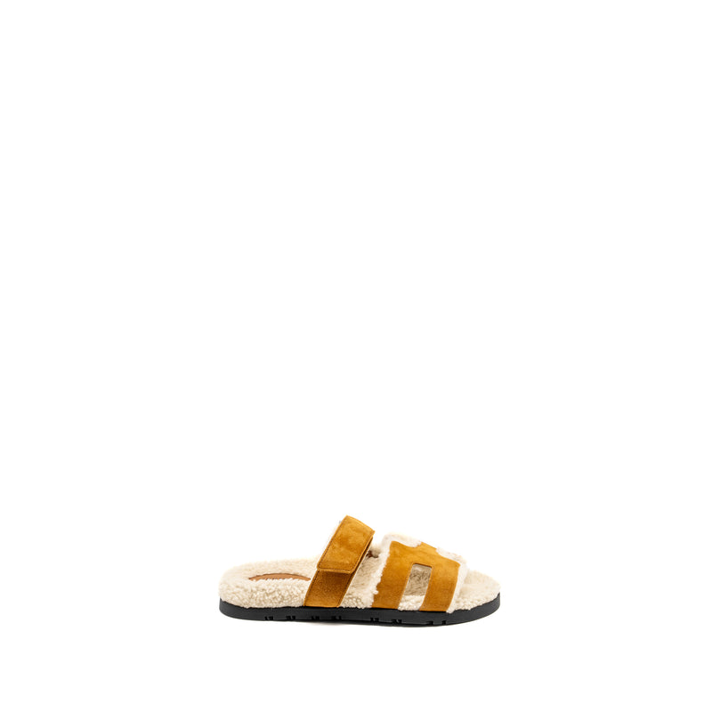 Hermes Size 37.5 Chypre Sandals Chèvre Goatskin /Shearling Naturel / Ecru