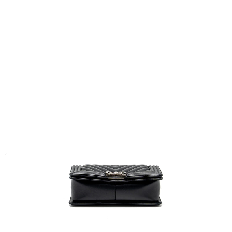 Chanel medium chevron boy bag lambskin black ruthenium hardware