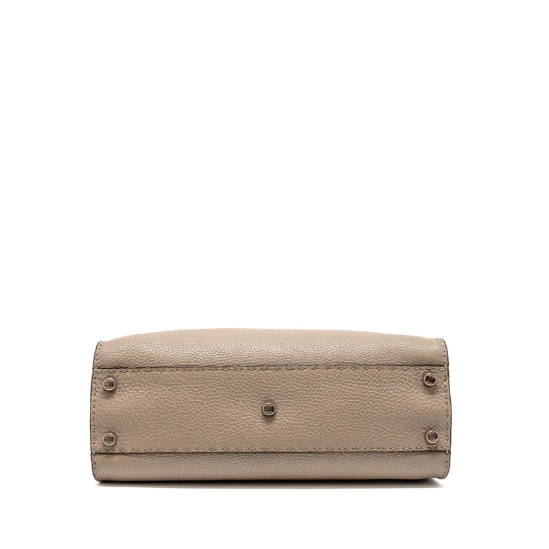 Fendi Iseeu medium peekaboo Calfskin Grey SHW