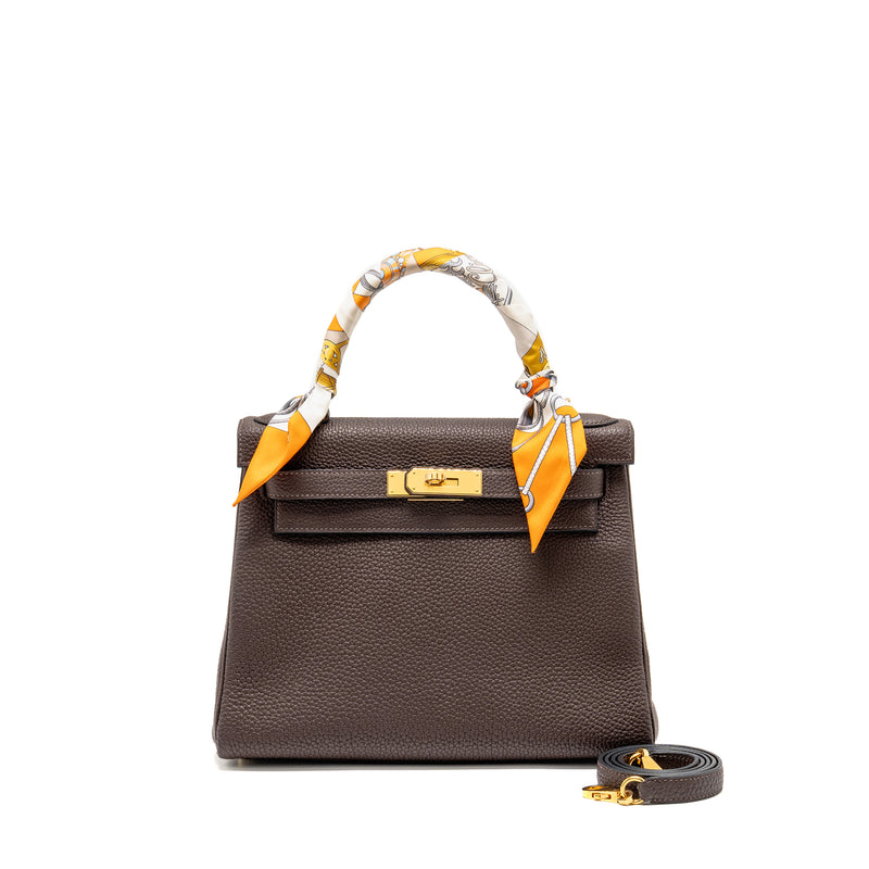 Hermes Kelly 28 Togo Chocolate GHW Stamp Y