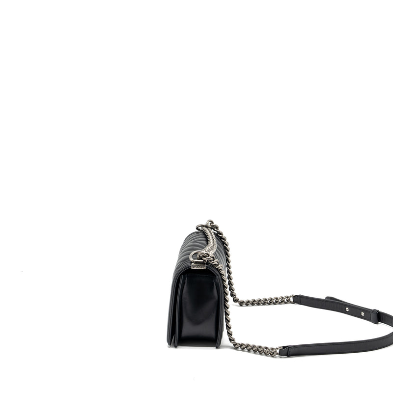 Chanel medium chevron boy bag lambskin black ruthenium hardware