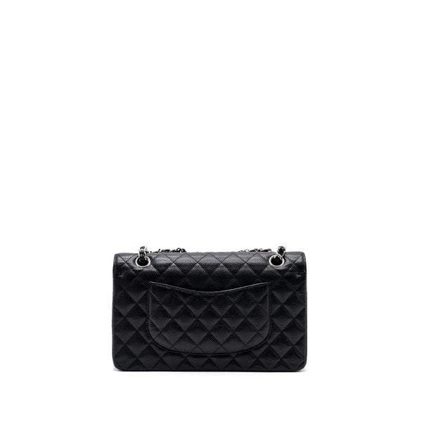 Chanel Medium Classic Double Flap Bag Caviar Black SHW (Microchip)