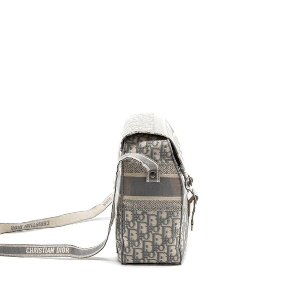 Dior Diorcamp Messenger Bag Oblique Embroidery Light Grey SHW