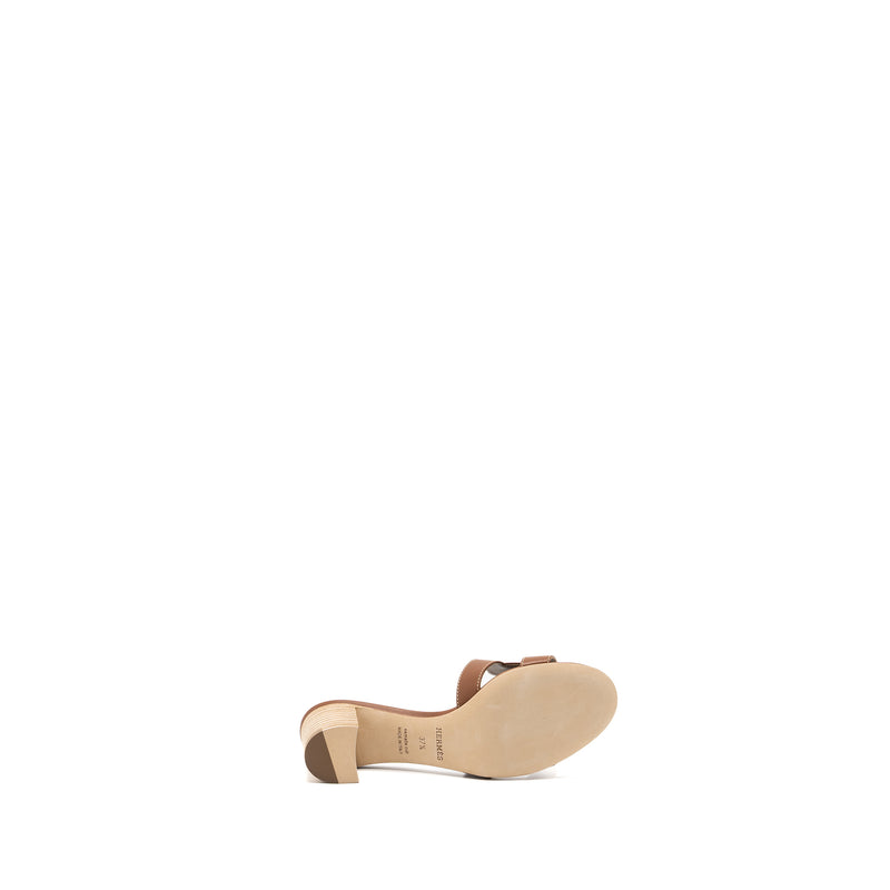 Hermes Size 37.5 Oasis Sandal Calfskin Gold