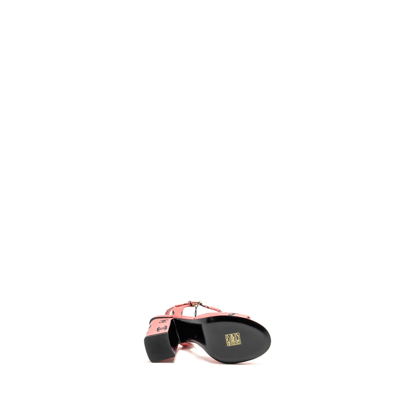 Chanel Size 35 22S Printed Sandals Lambskin Pink/Black