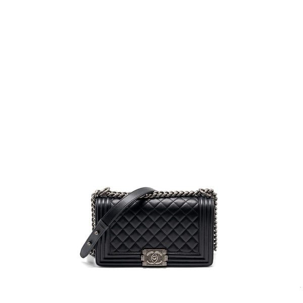 Chanel Medium Boy bag Caviar black ruthenium SHW