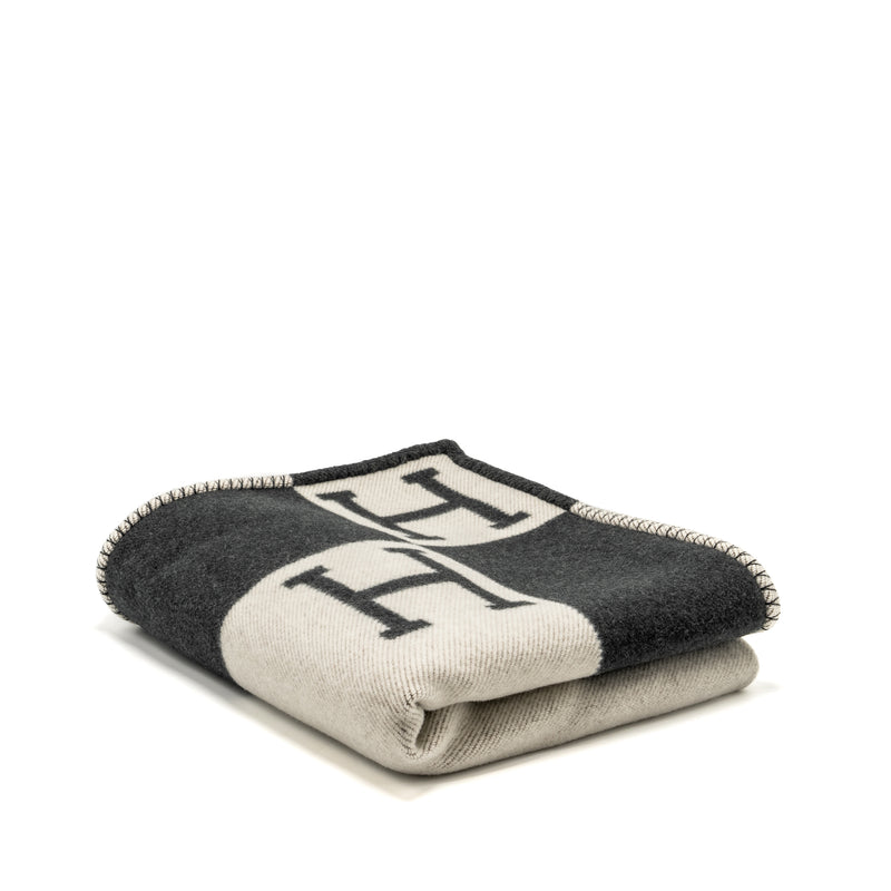 HERMES Avalon Throw Blanket Wool Ecru/Noir