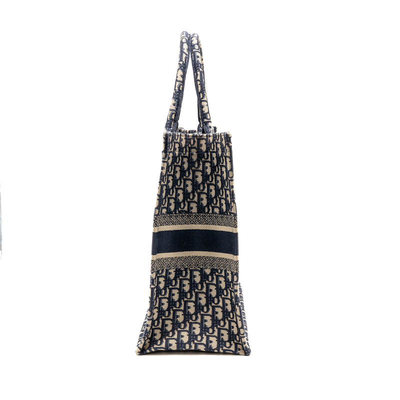Dior Large Book Tote Oblique Embroidery Ecru/Blue